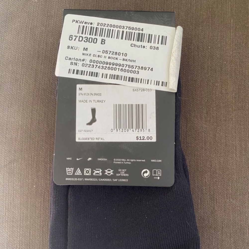 Nike Classic II Cushioned Over the Calf Dri-Fit Soccer Socks - Medium - NWT